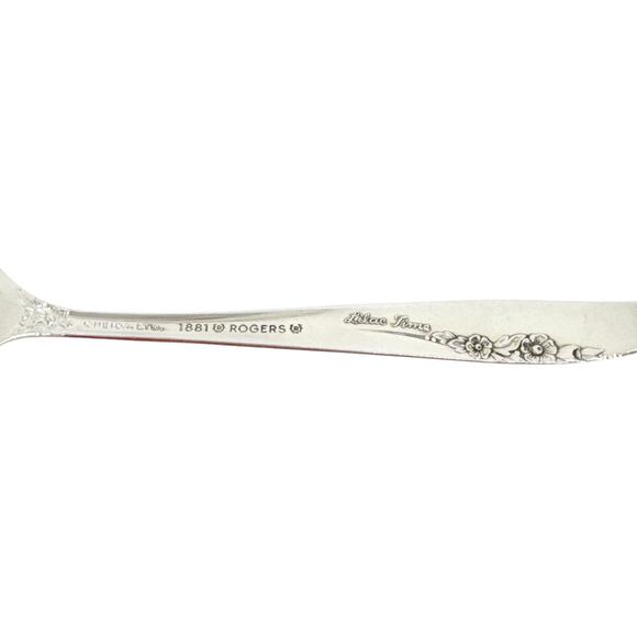 ONEIDA LTD. 1881 ROGERS Lilac Time Pattern Silverplate Flatware 73 Piece Set - Picture 9 of 16